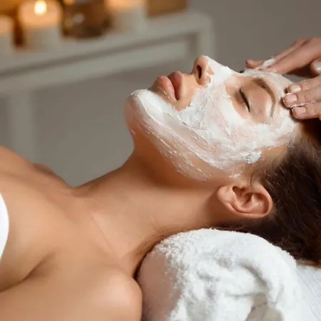 Emily House * فينيولا