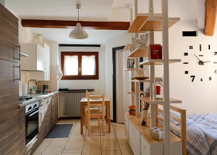 Emily House * וינולה